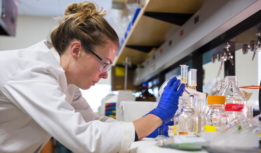 Kimberley Miner in lab