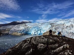 Team memers install a time lapse camers in front of Témpano Glacier, Bernard O’Higgins National Park.